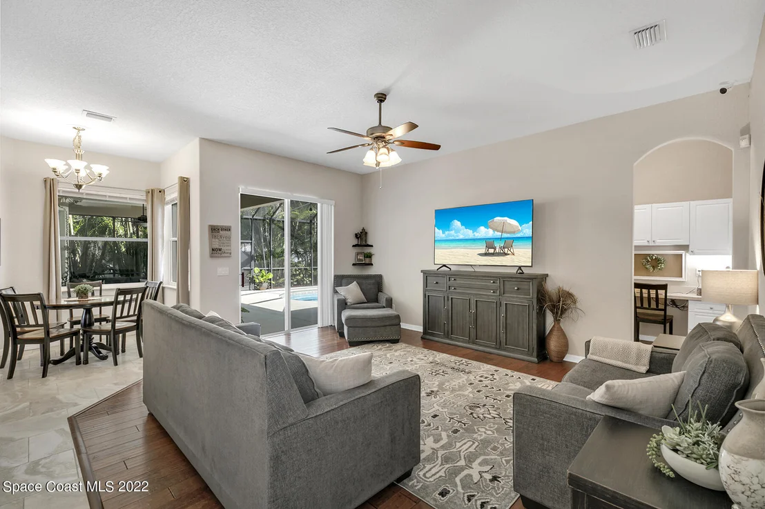 Photo of 4198 Chastain Drive