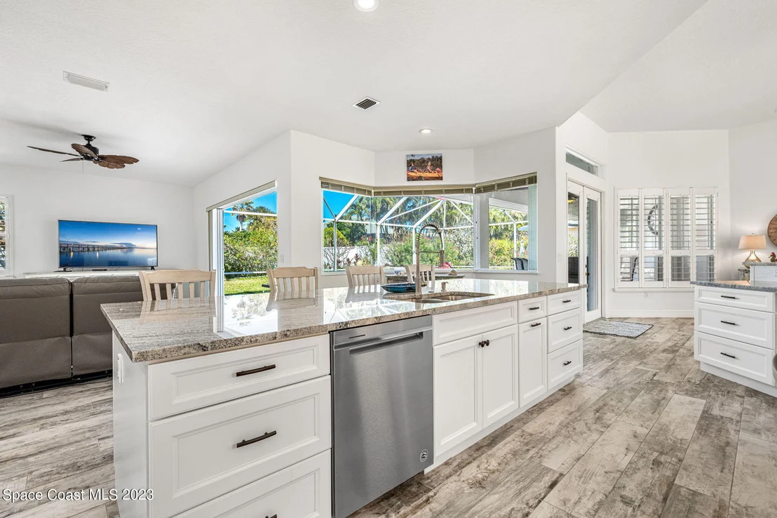 Photo of 212 Ivory Drive
