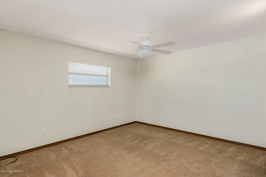Photo of 492 Red Sail Way
