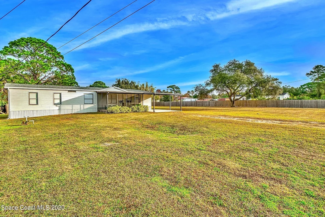 Photo of 620 Camp Road