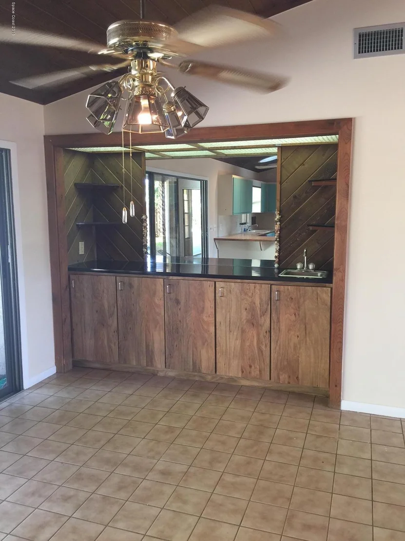Photo of 180 Cinnamon Drive