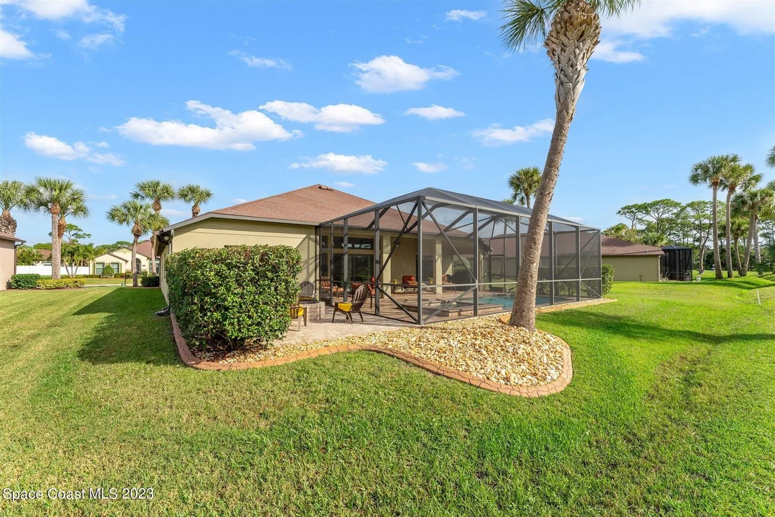 Photo of 1498 Outrigger Circle