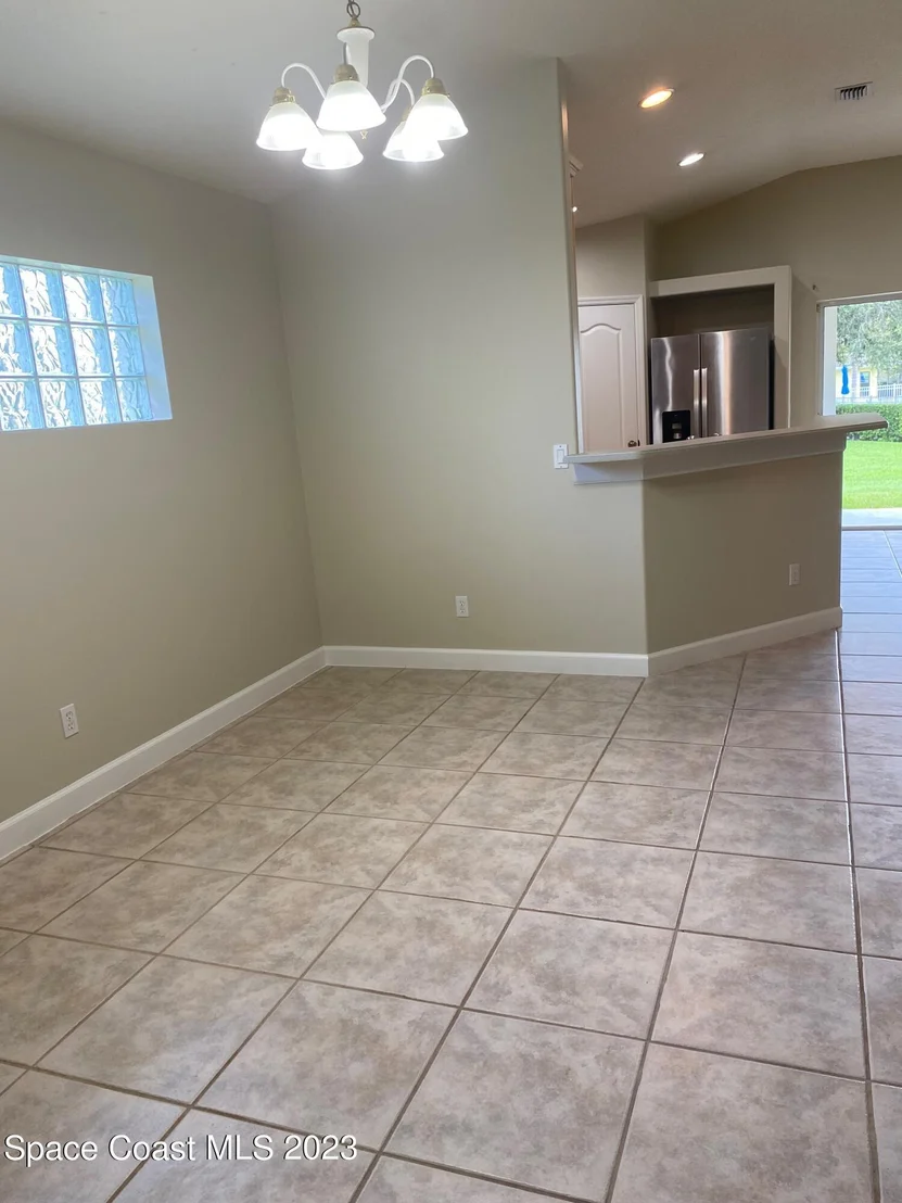 Photo of 407 Lofts Drive