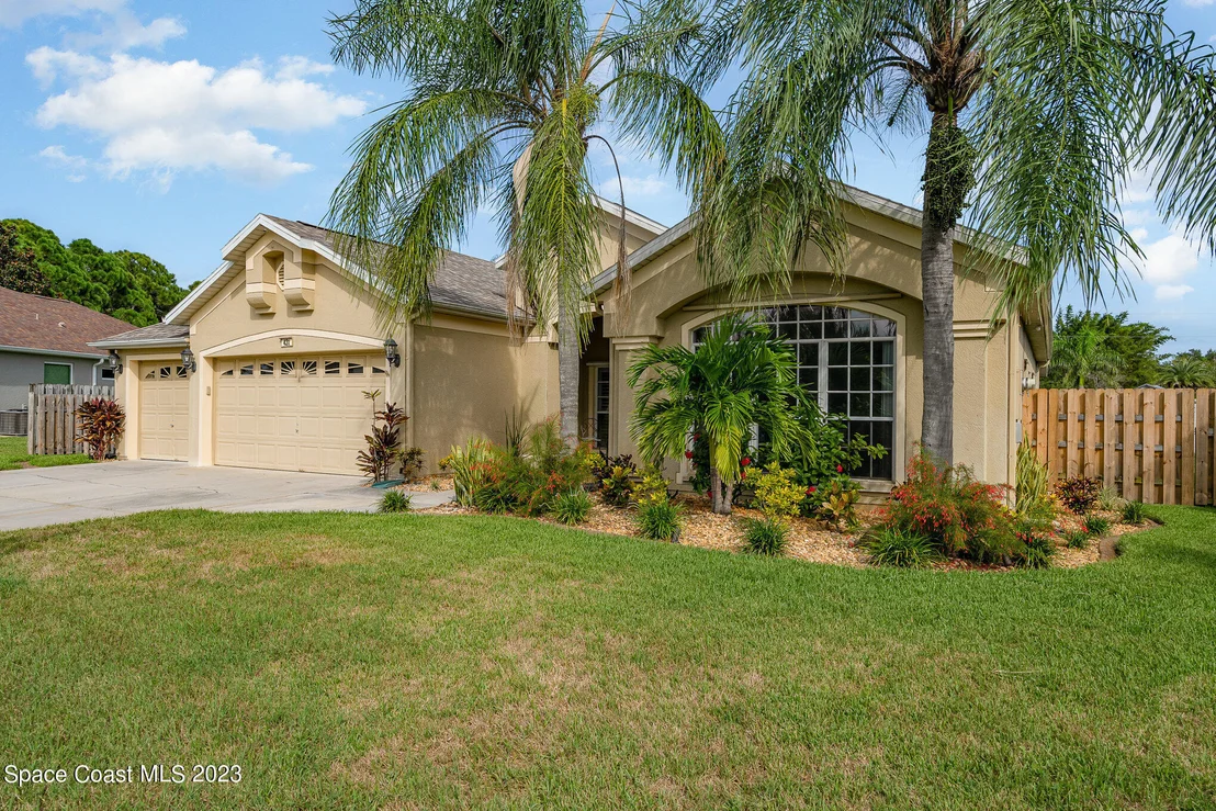 Photo of 431 Cobblewood Drive
