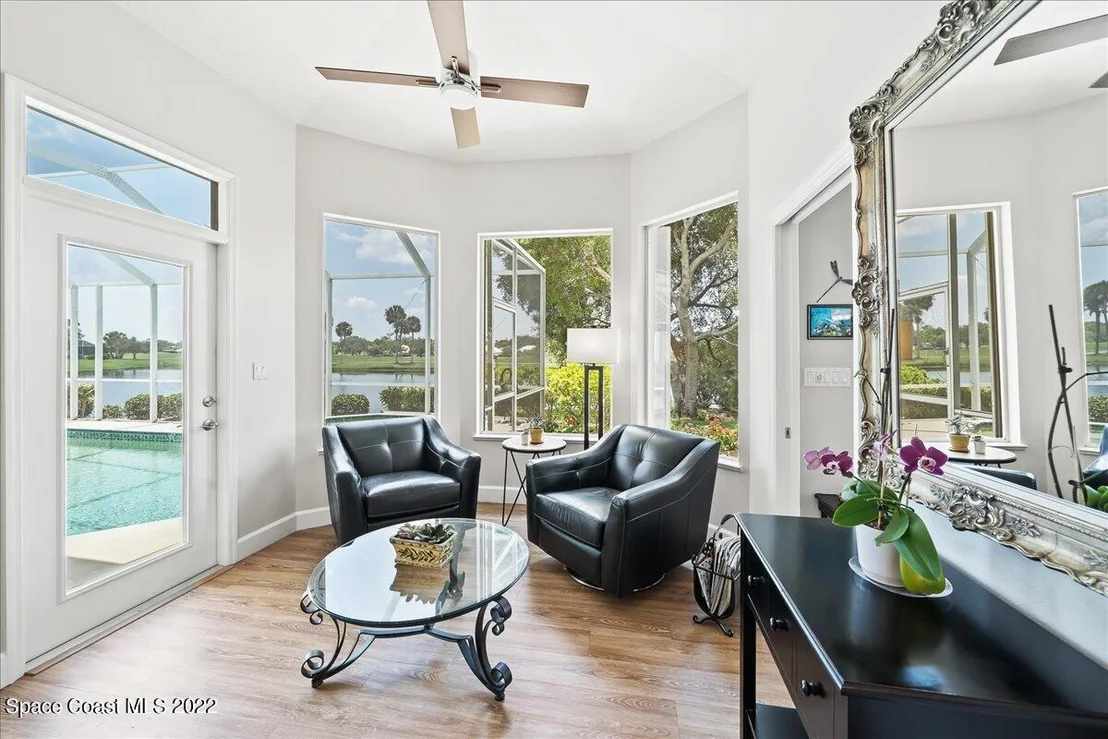 Photo of 302 Sandhurst Drive