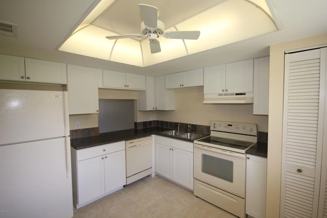 Photo of Unit 128 at 2975 Thrush Drive