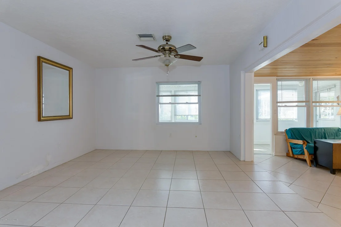 Photo of 769 Banyan Drive
