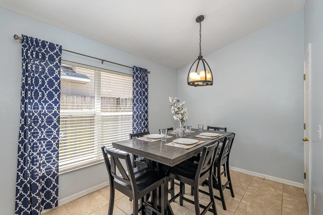 Photo of 2650 Stratford Pointe Drive