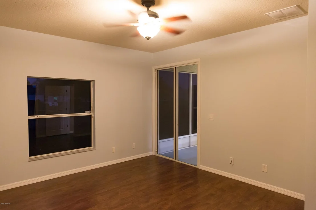 Photo of 1045 Morgan Circle NE