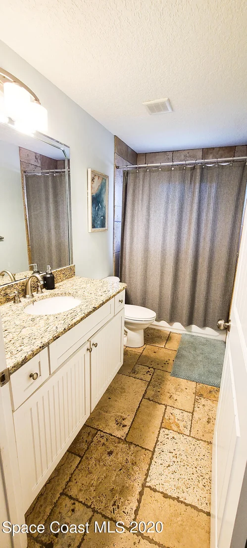 Photo of 37 Riverview Lane