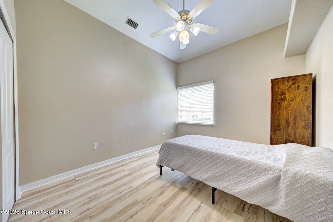 Photo of 4991 Falcon Boulevard