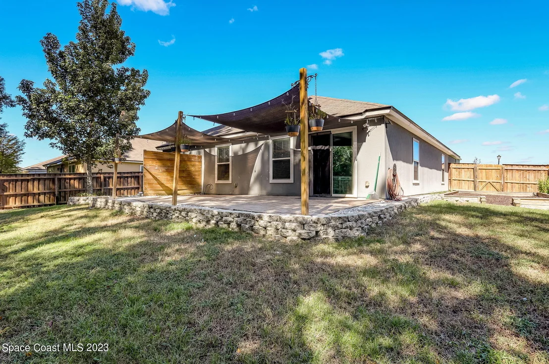 Photo of 11534 Carson Lake Drive