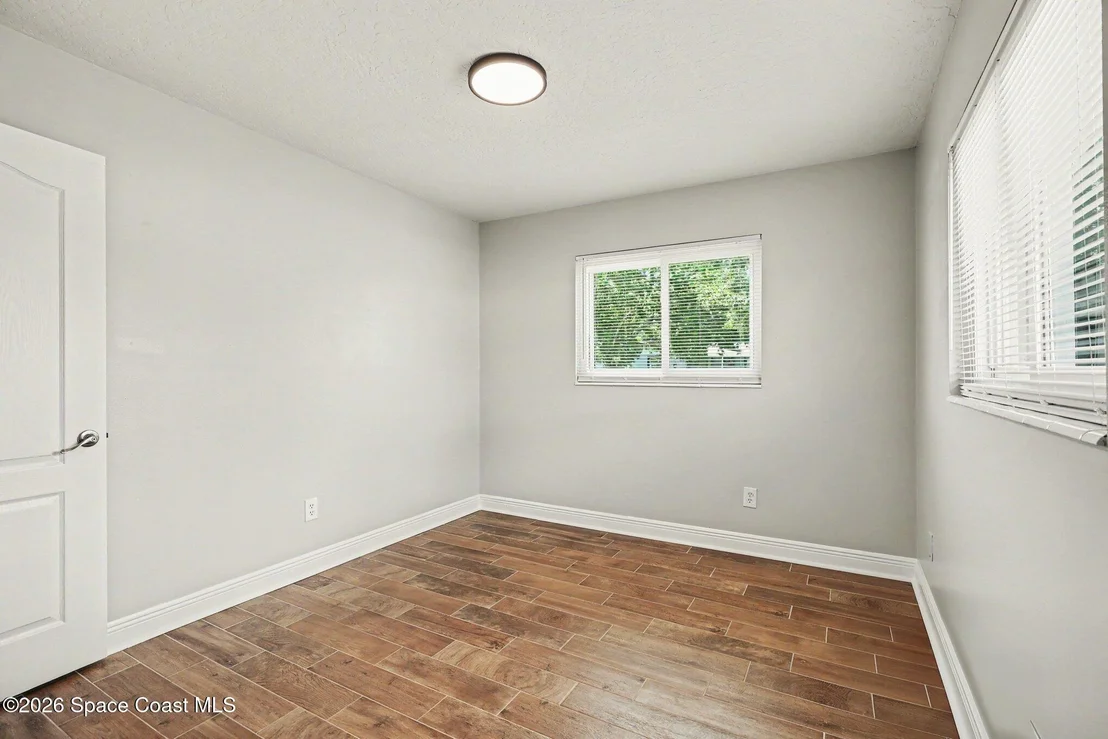 Photo of 990 Demaret Drive