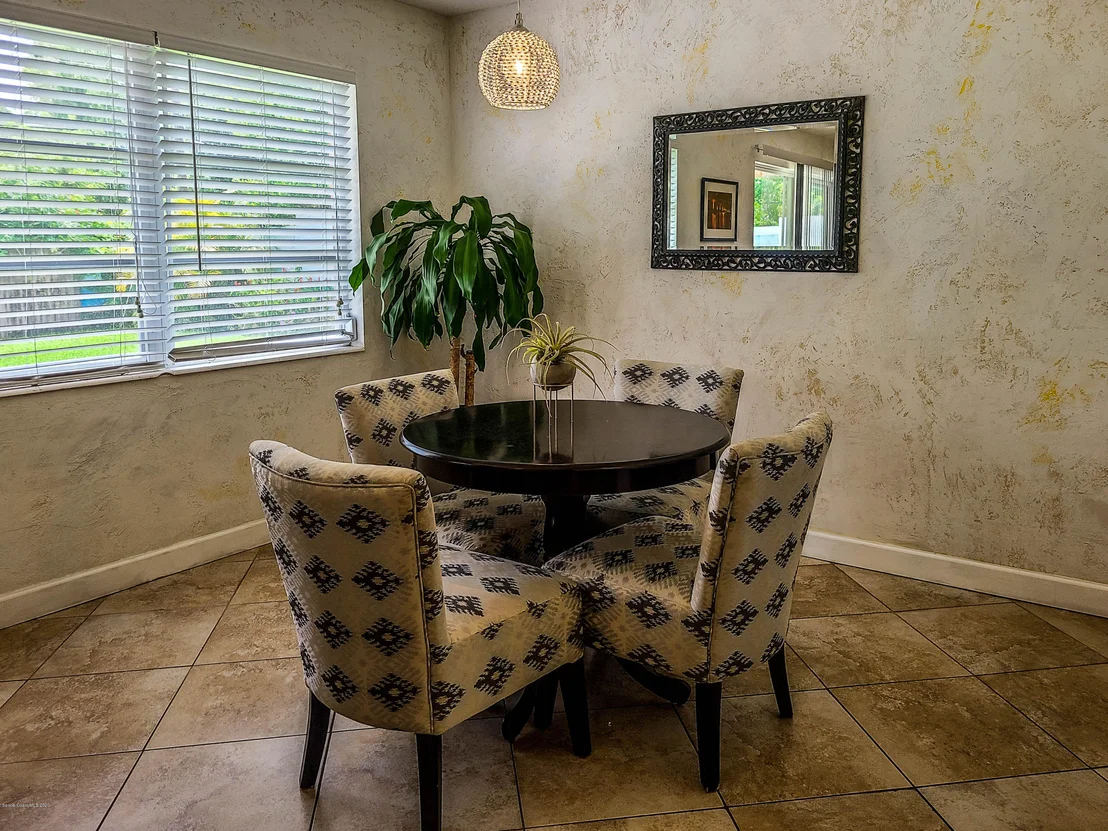 Photo of 4945 Cocoanut Drive