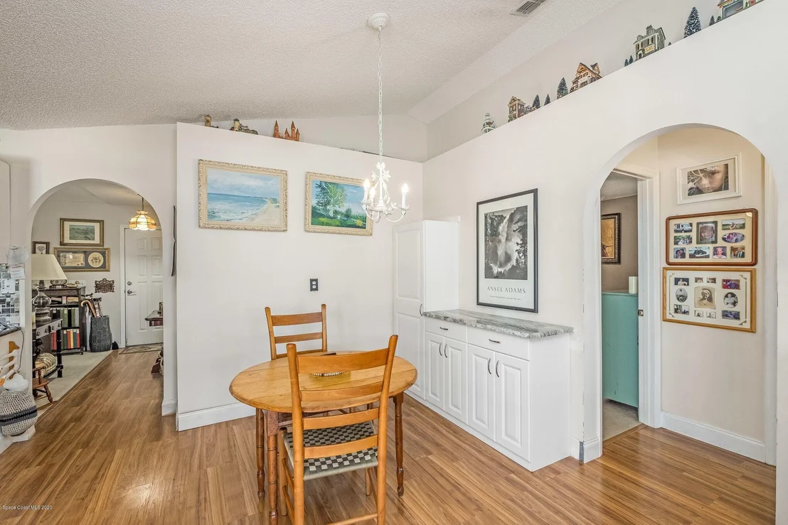 Photo of 3351 Lake View Circle