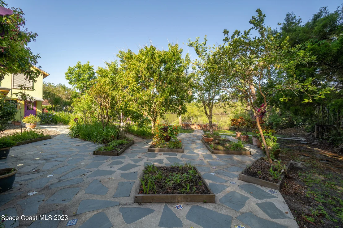 Photo of 360 Rest Haven Road