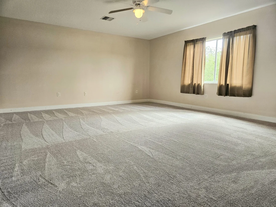 Photo of 2000 Bridgeport Circle