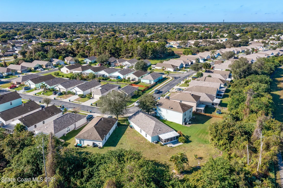 Photo of 2149 Redwood Circle