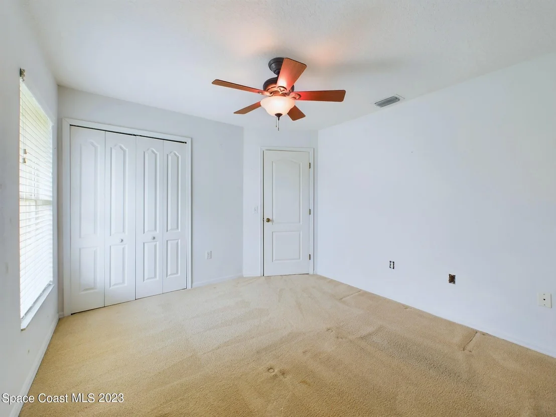 Photo of 1211 Meadow Lake Road