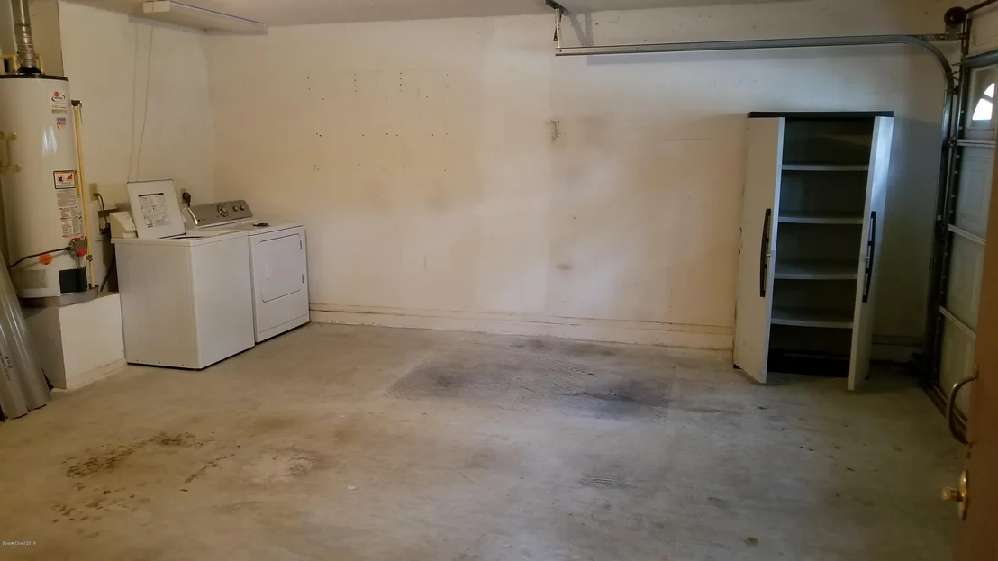 Photo of 4270 Silver Lake Drive