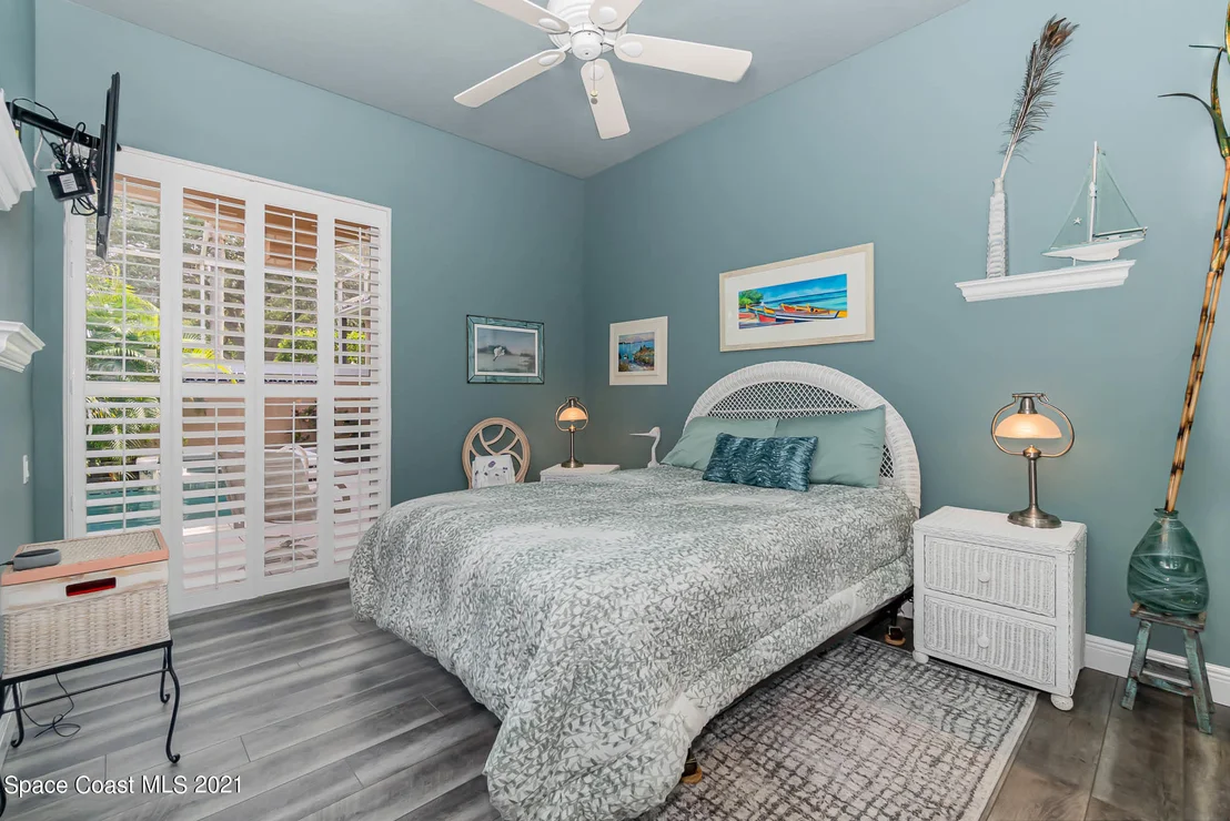 Photo of 920 Palm Brook Drive