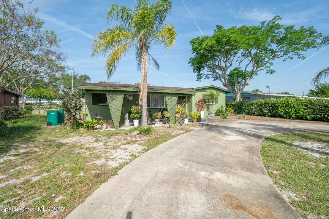 Photo of 1446 Stanley Drive