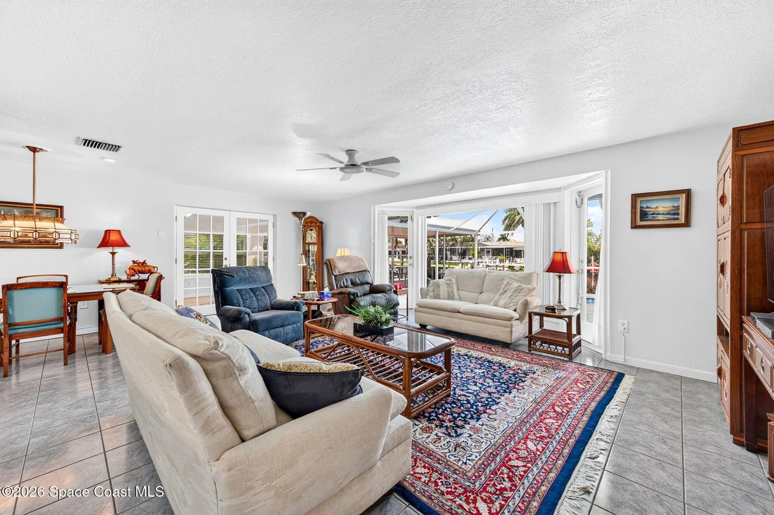 Photo of 328 Carmine Drive