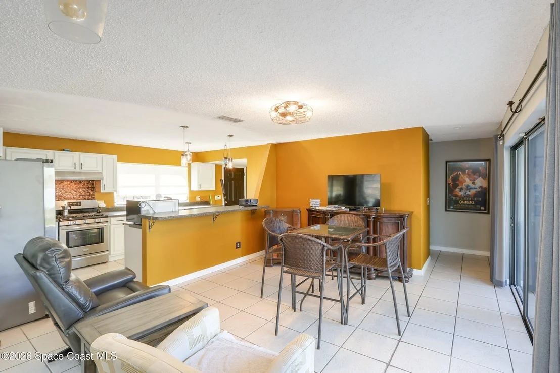 Photo of 110 Lagoon Avenue