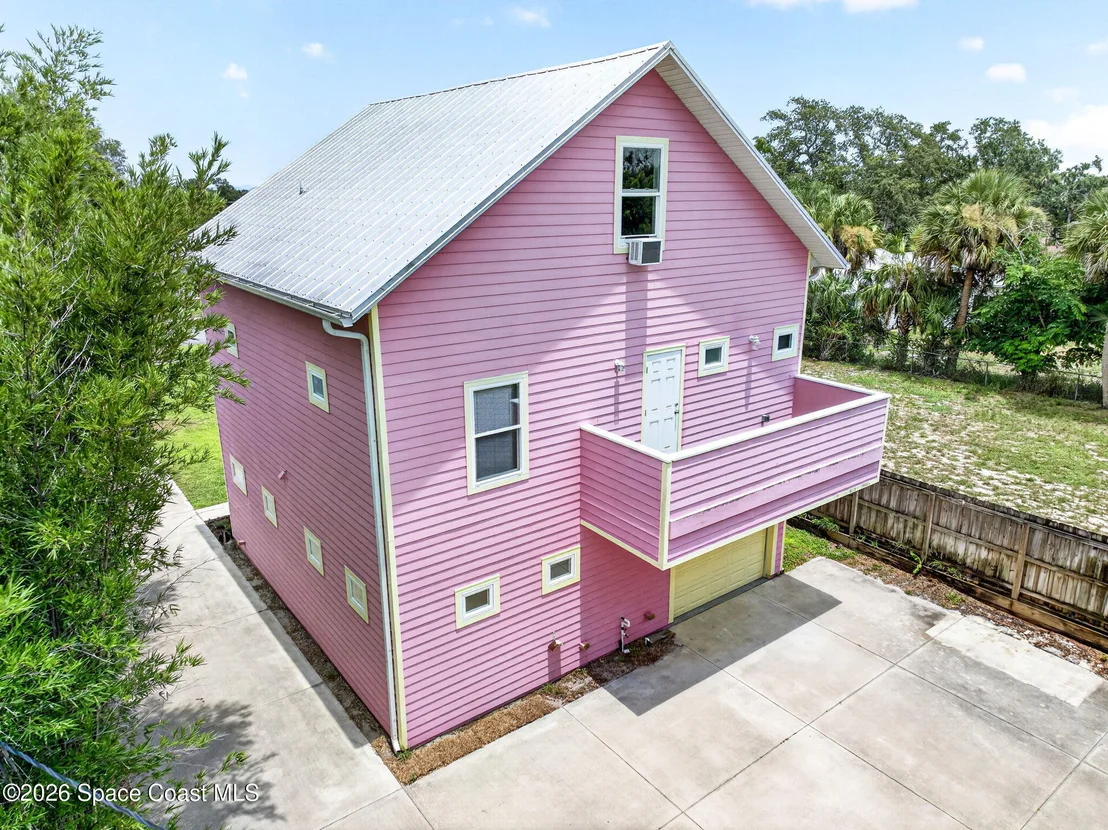 Photo of 323 Mc Leod Drive
