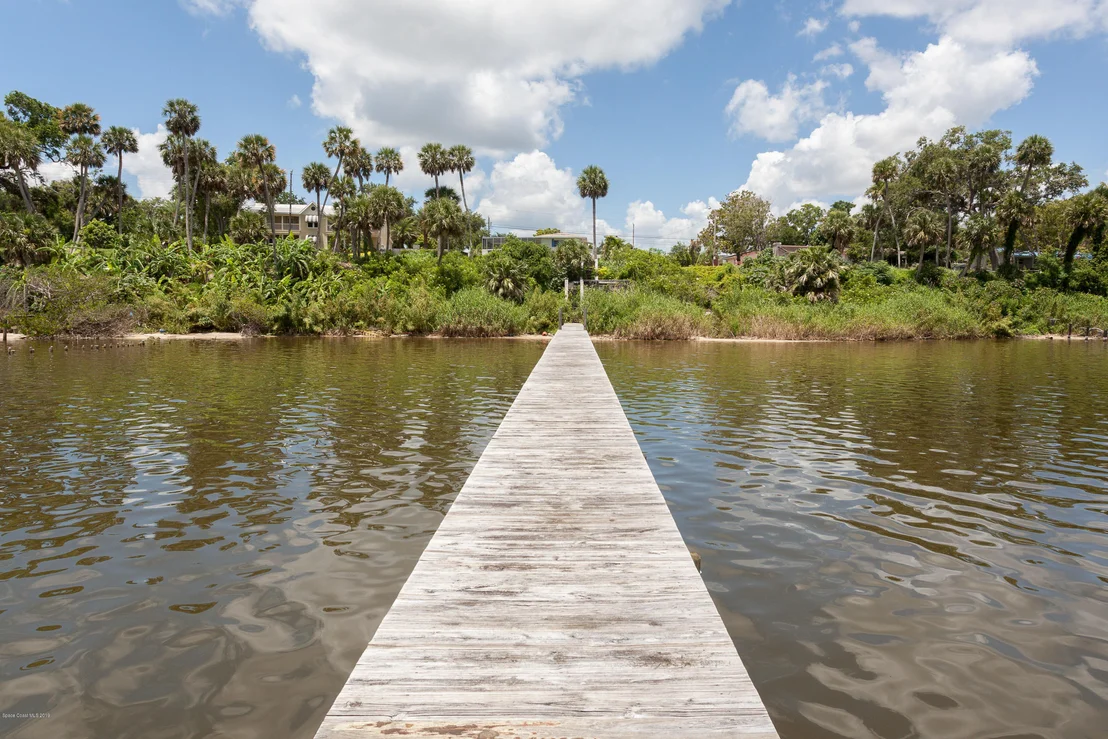 Photo of 3049 N Indian River Drive