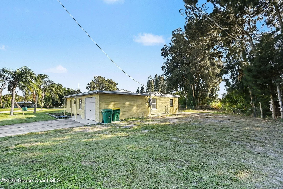 Photo of 500 Wisteria Drive