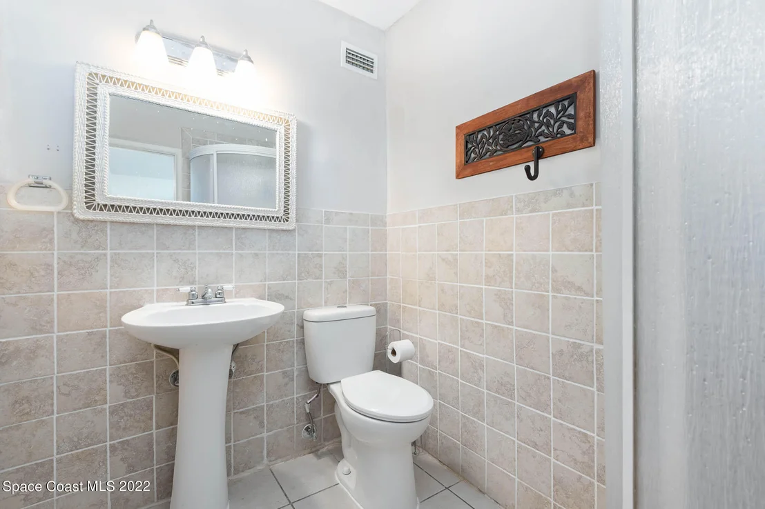 Photo of 1000 Noreen Boulevard