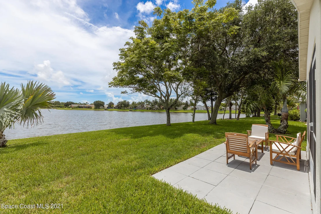 Photo of 530 Wickham Lakes Drive