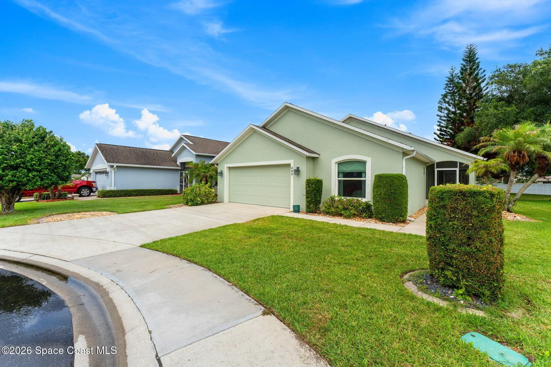 Photo of 685 Naples Court