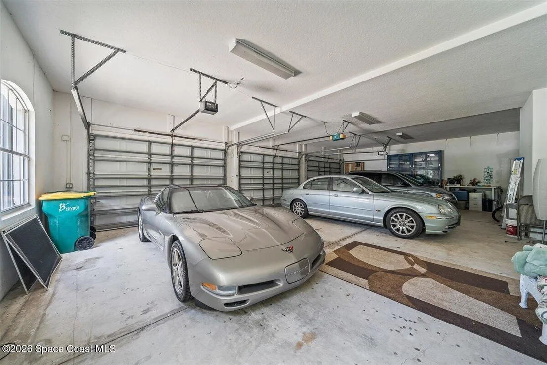 Photo of 4389 Ligustrum Drive