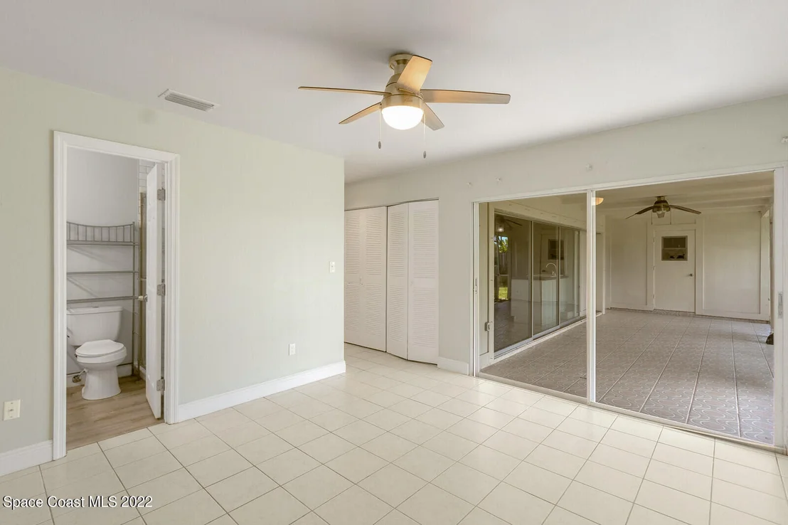 Photo of 3082 Edgewood Drive NE