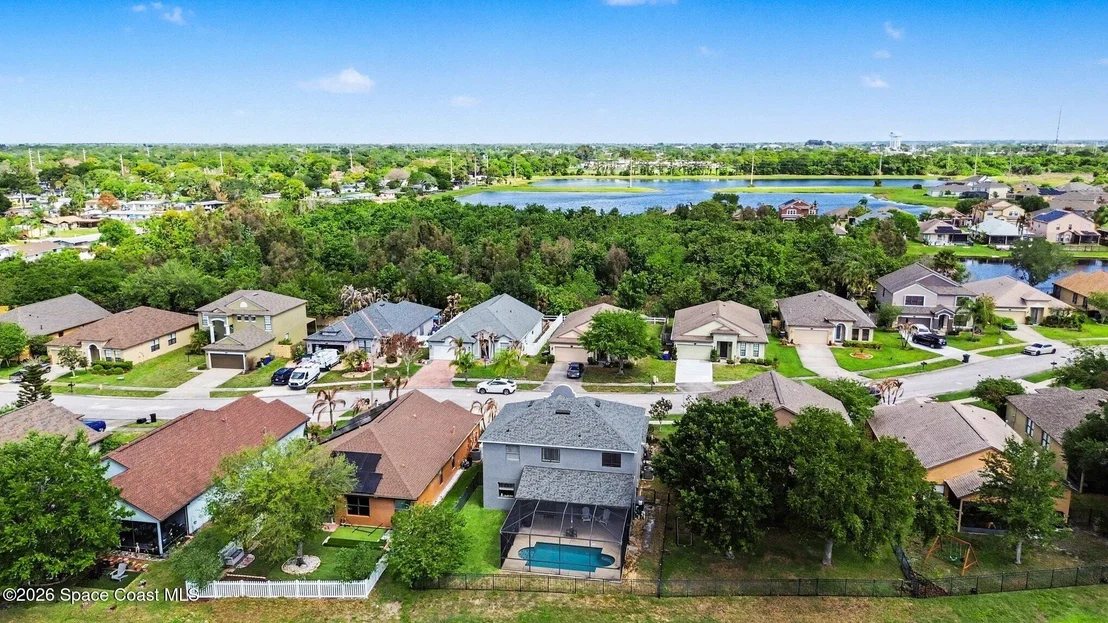Photo of 1131 Bolle Circle