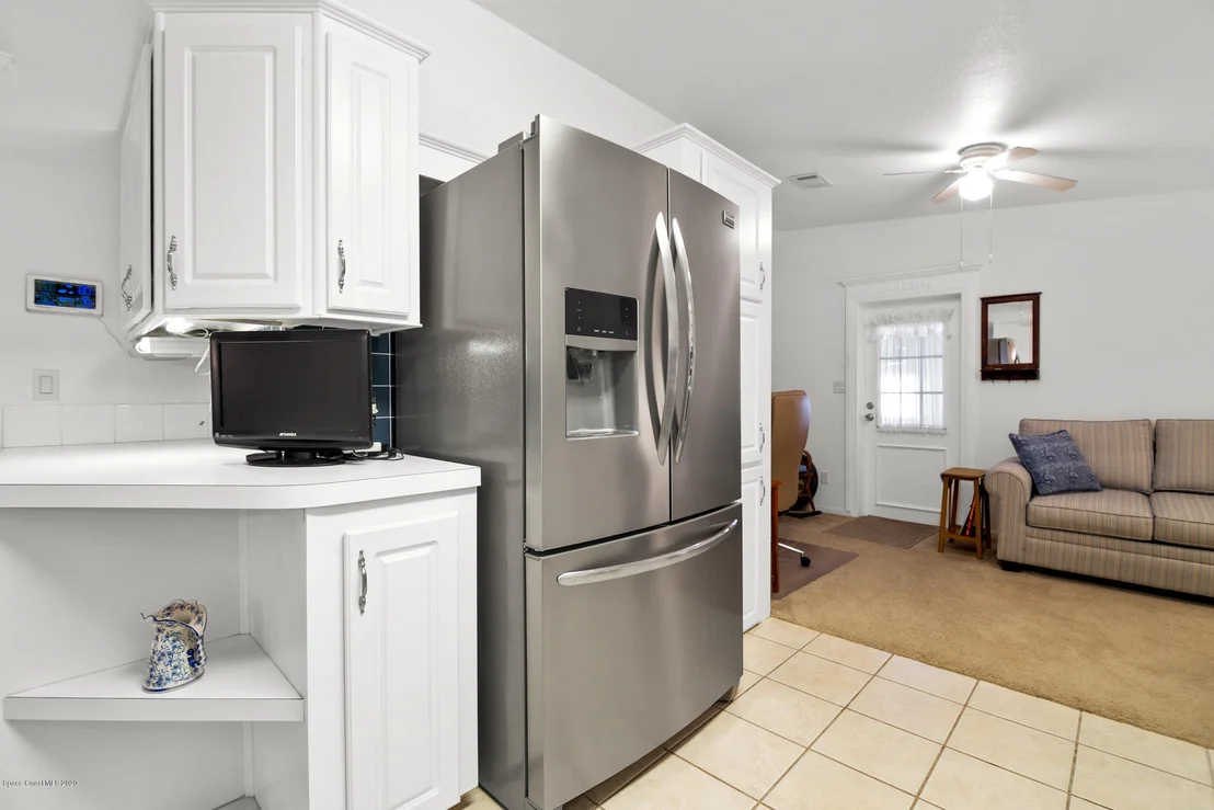 Photo of 355 Outer Drive