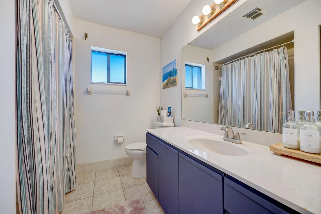 Photo of 2039 Bottlebrush Drive