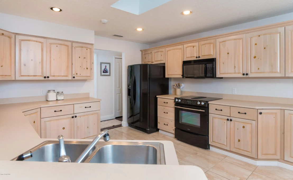 Photo of 7968 Timberlake Drive