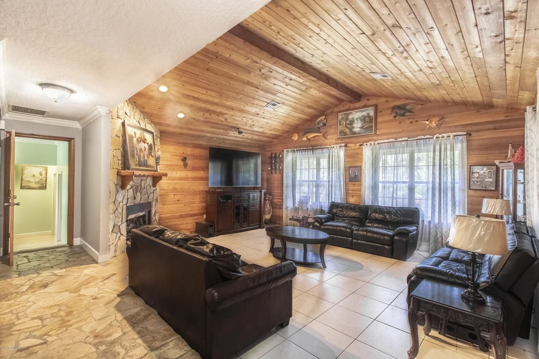 Photo of 3590 Weber Road