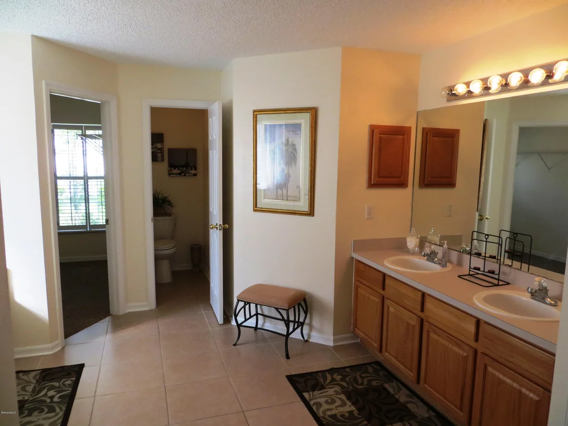 Photo of 1500 Whitman Drive