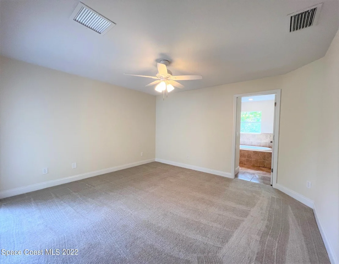 Photo of 812 Tedder Road SE