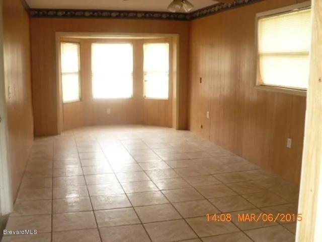 Photo of 1147 Dolphin Drive
