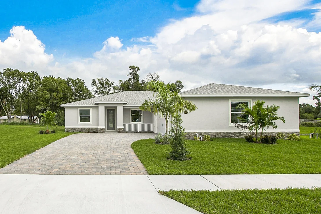 Photo of 1829 Market Circle NE