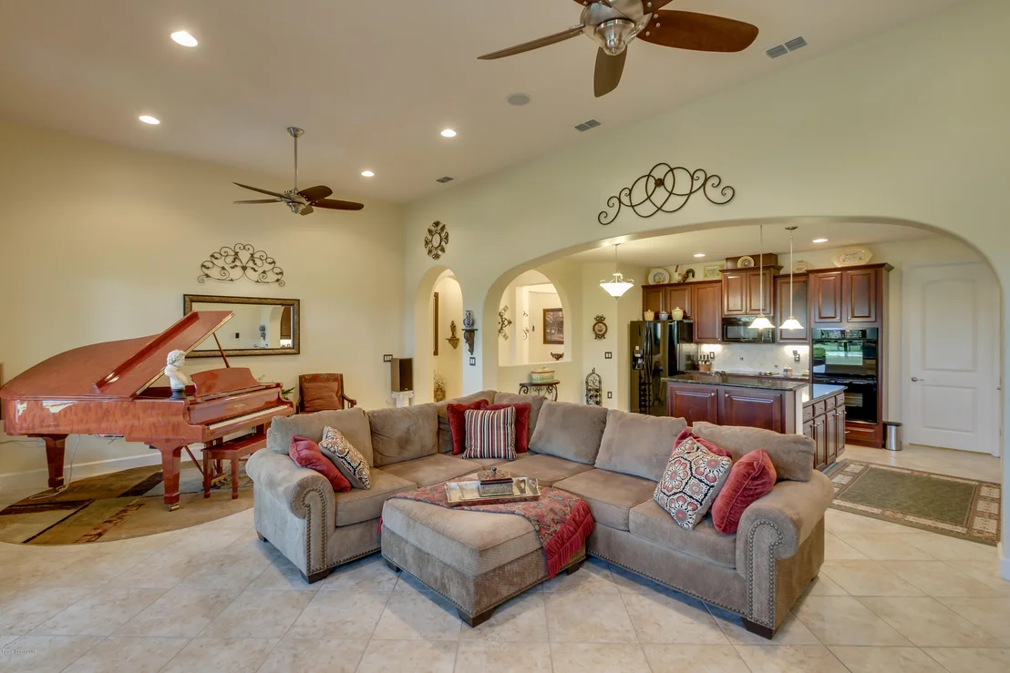 Photo of 658 Monterey Drive