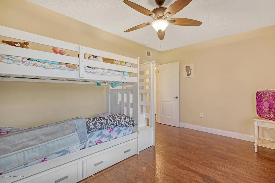 Photo of 765 Angle Street NE