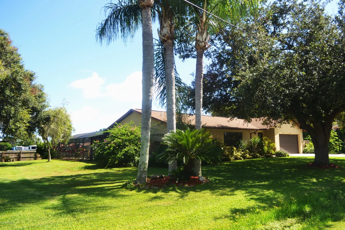 Photo of 1032 Orange Woods Boulevard