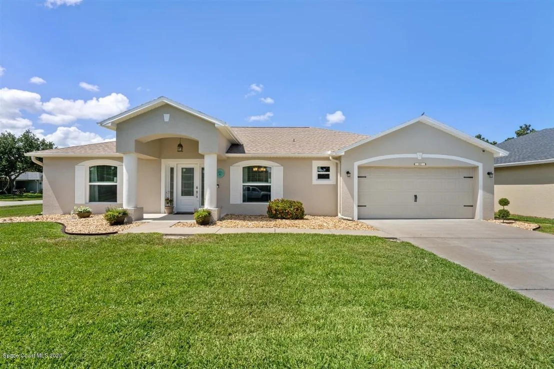 Photo of 962 Del Mar Circle