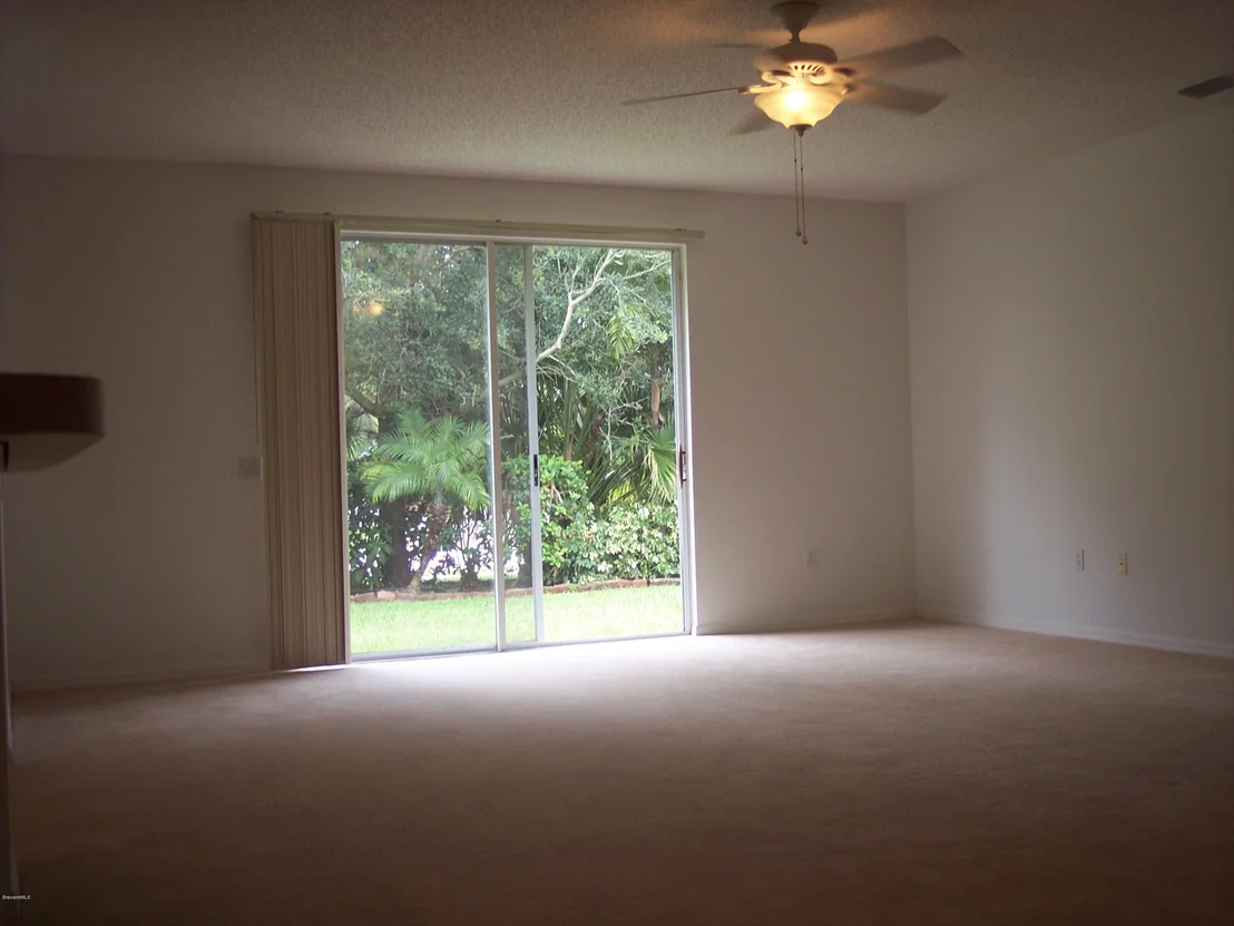 Photo of 1541 Whitman Drive